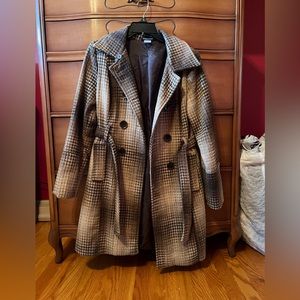 Women’s Long Peacoat: Brown/Tan color, Size Small